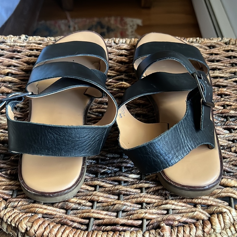 Black Leather Sandals - Picture 4 of 4